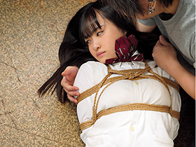 性支配を受け入れる無抵抗な美少女たち-身長150㎝未満-　サンプル画像15